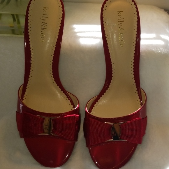 Kelly & Katie Shoes - Red Kelly and Kate sandals with a bow
